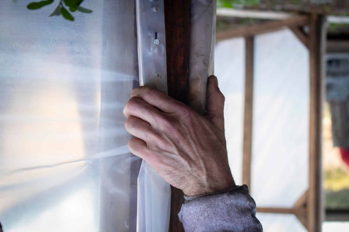 The hidden costs of low-quality plastic sheets in construction and DIY