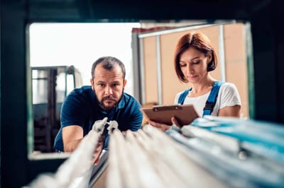 7 benefits of local plastic manufacturing for Australian trade and business