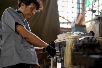Why Local Know‑How Matters in Complex Plastic Fabrication